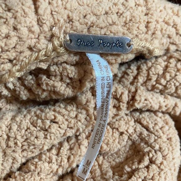 Free People Be Yours Cowl Neck Sweater Women’s Size medium - Picture 5 of 7